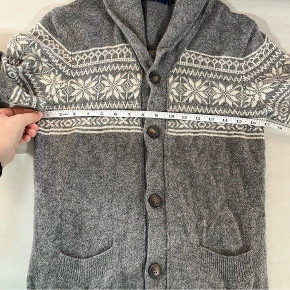 J. Crew Gray Button Down 100% Lambswool Cardigan with White Fair Isle Pattern - Picture 9 of 12